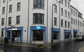 Luxury Apartment In The Heart Of Portrush Main St